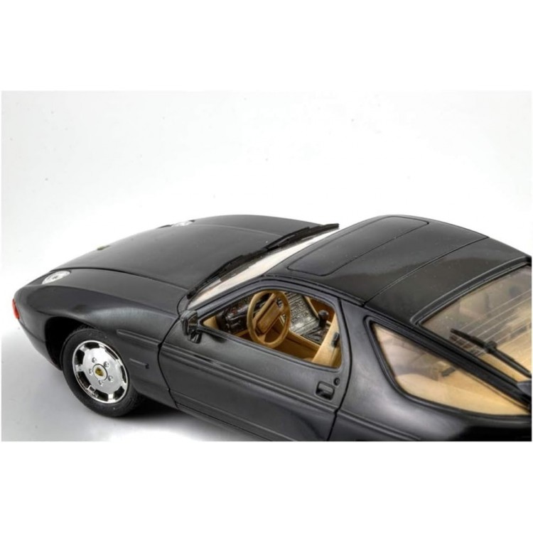 Italeri 1/24 Porsche 928 S4 Model Araç Yapım Kiti