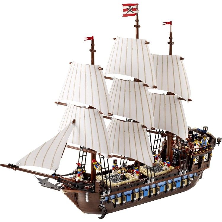 LEGO 10210 Imperial Flagship Le Vaisseau Amiral Gemisi