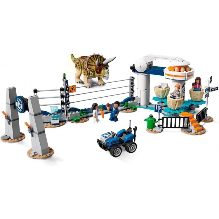 LEGO 75937 Jurassic World Triceratops Saldırısı LEGO 75937 Jurassic World Triceratops Saldırısı