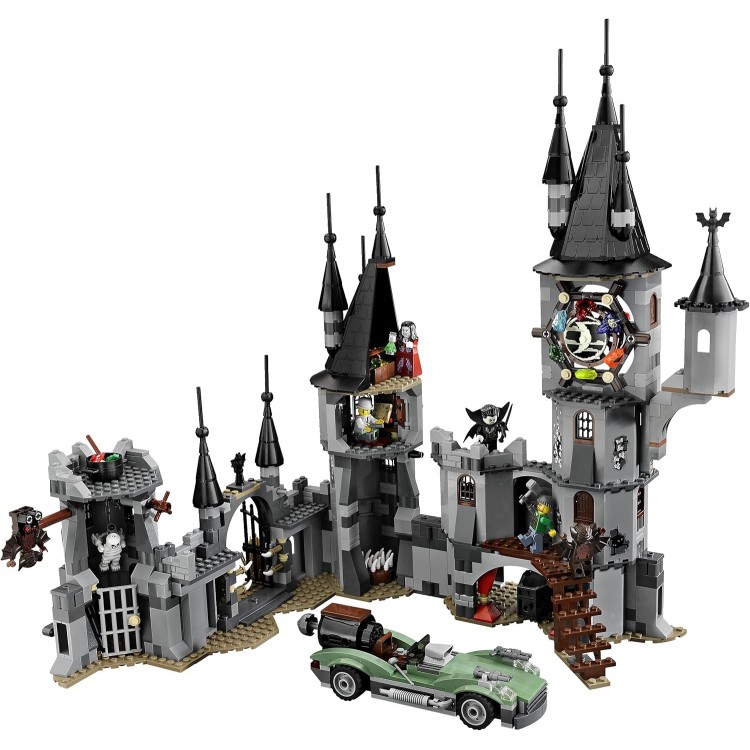 LEGO 9468 Monster Fighters Vampyre Castle LEGO 9468 Monster Fighters Vampyre Castle